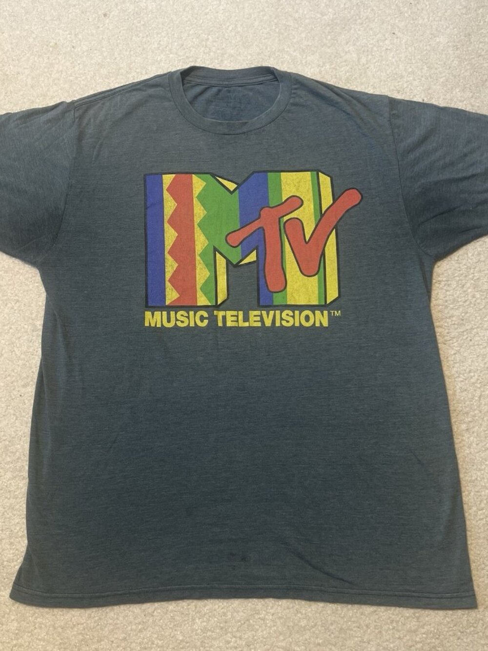 MTV Men's Large T-Shirt Blue Gray Music Television Multicolor Logo Short Sleeve